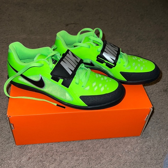 Throwing shoes for Track and Field! - Picture 3 of 5